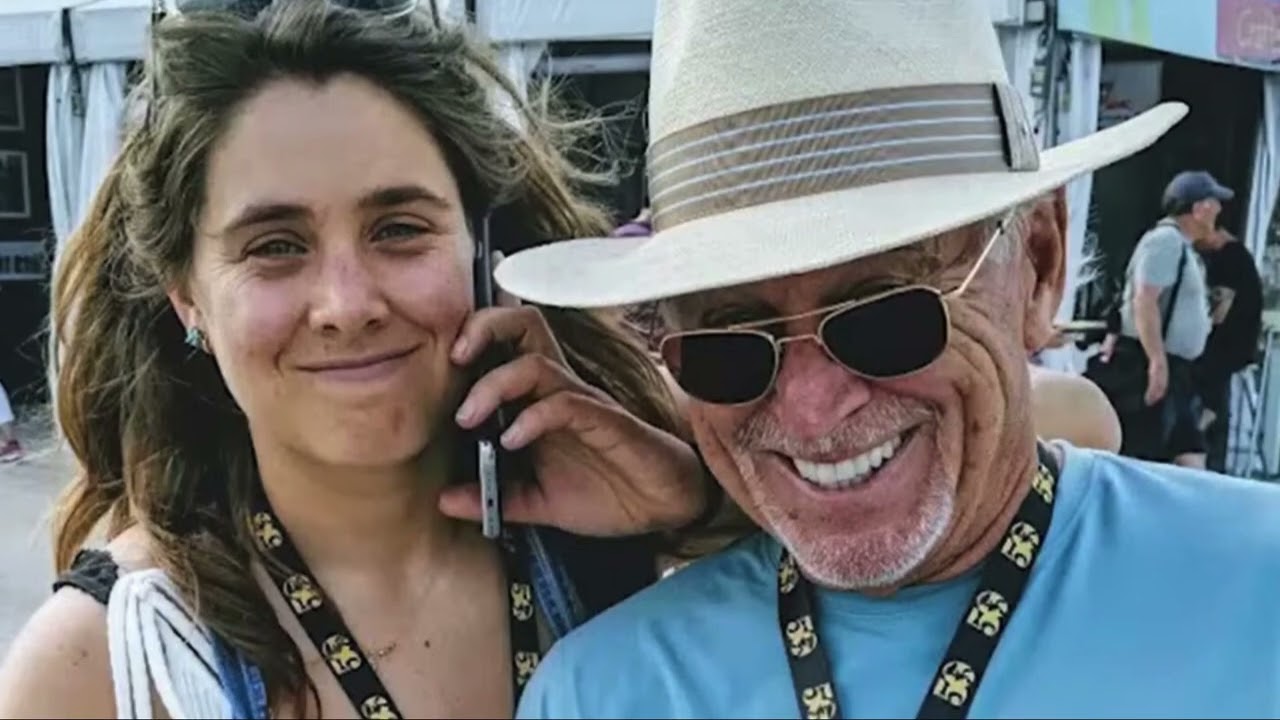 Sarah Delaney Buffett: The Secret Life of Warren Buffett’s Daughter