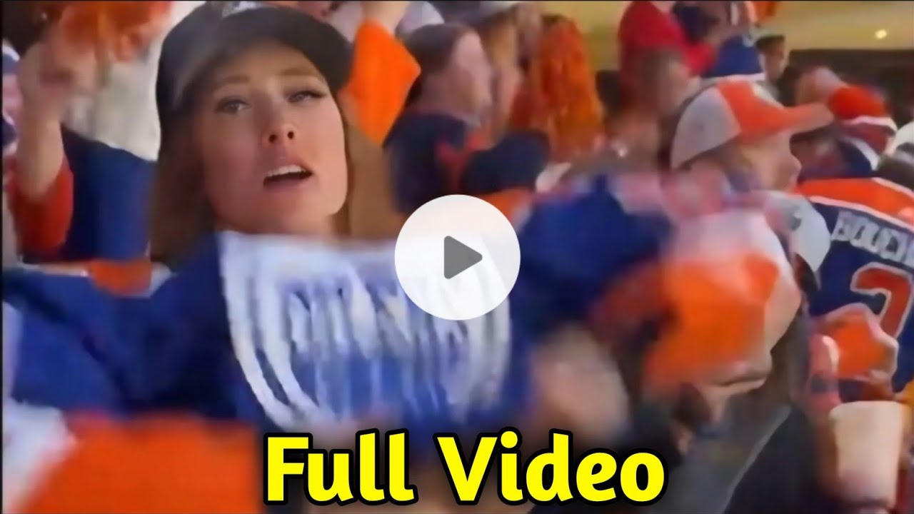 Edmonton Oilers Fan Flashes Video |Ice Hockey Fan Goes Viral After Flashing Crowd|Oilers Fan Flashes