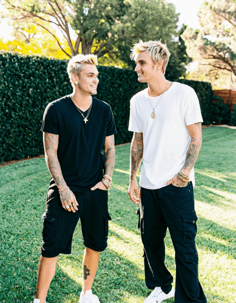 nick and aaron carter
